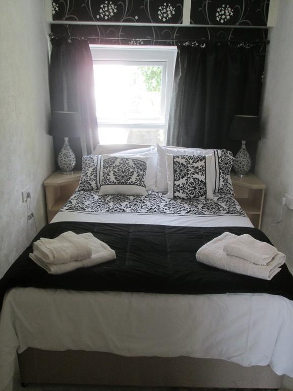 The Hub At Abercrave Bed & Breakfast Abercraf Екстериор снимка